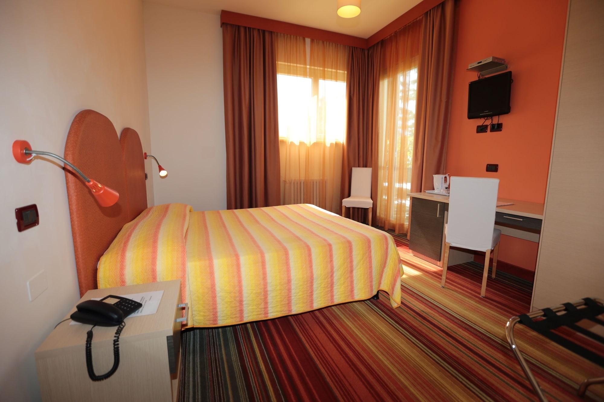 Hotel Suisse Sirmione Luaran gambar