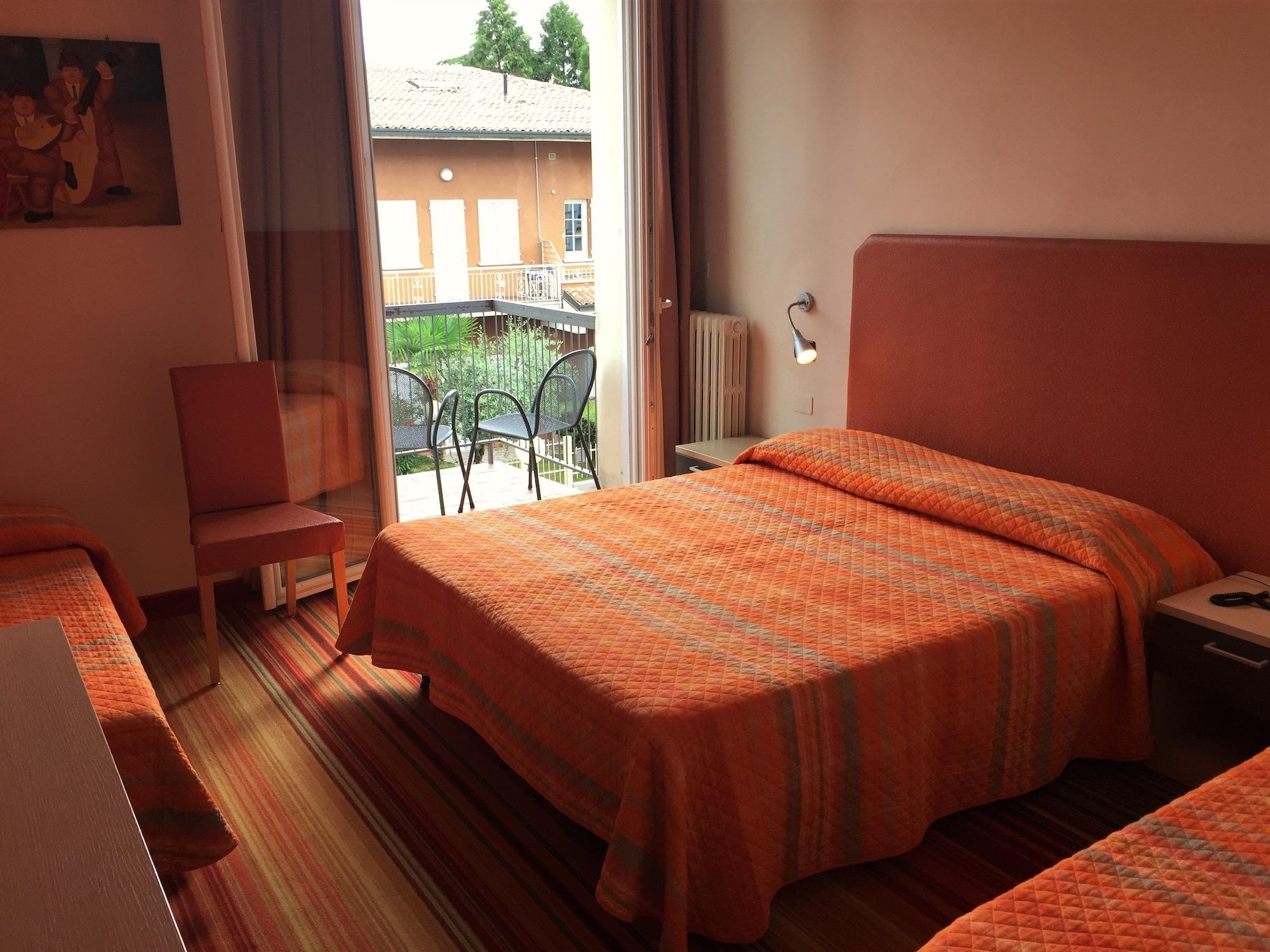 Hotel Suisse Sirmione Luaran gambar