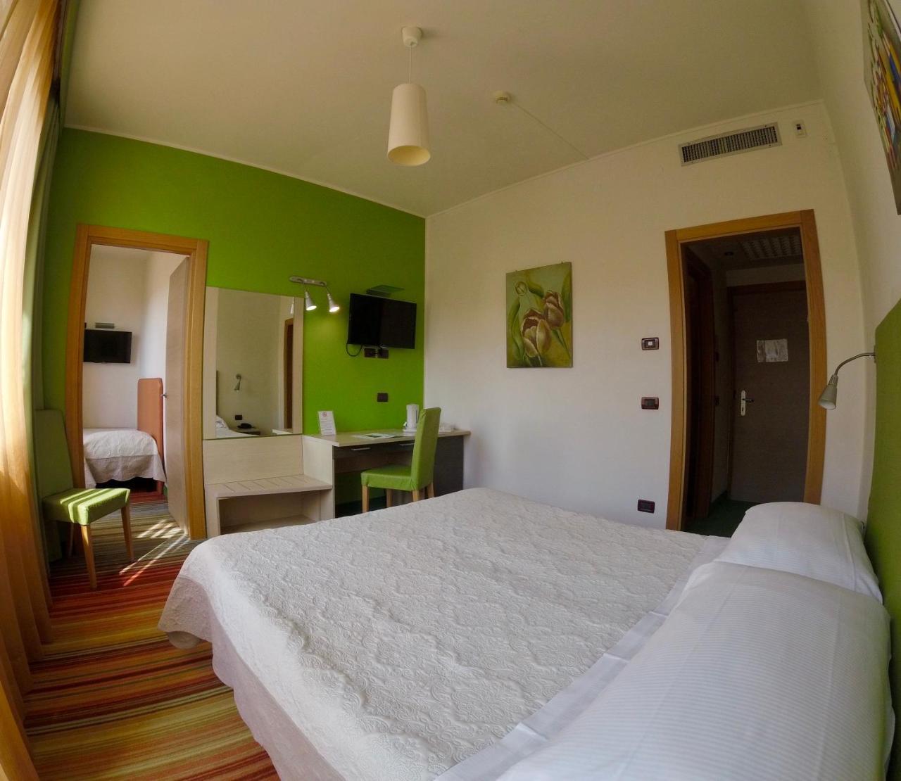 Hotel Suisse Sirmione Luaran gambar